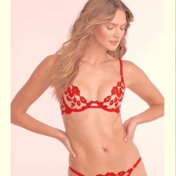 Bluebella Marian Bra NWT 36A Demi underwire lip embroidery - Picture 3 of 3